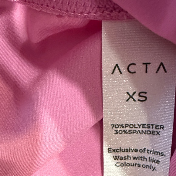 Acta XS Pink Women's biker athletic shorts - Picture 2 of 4